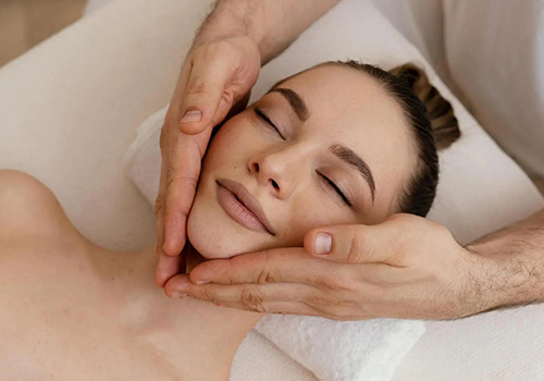 Процедура Сияние и Лифтинг лица в Москве