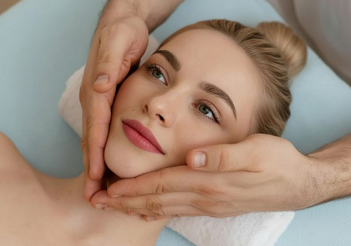 Процедура Сияние и Лифтинг лица в Москве