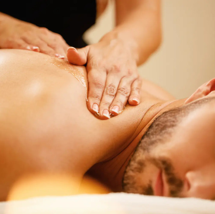 СПА процедура для мужчин Королевская честь в Москве