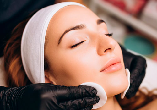 Комбинированная чистка лица в Москве