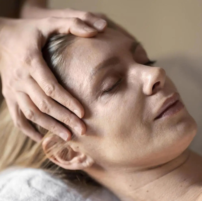 Массаж головы в Москве