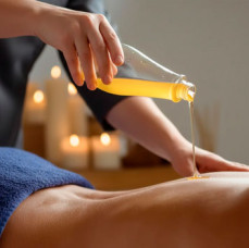 Медовый массаж в Москве