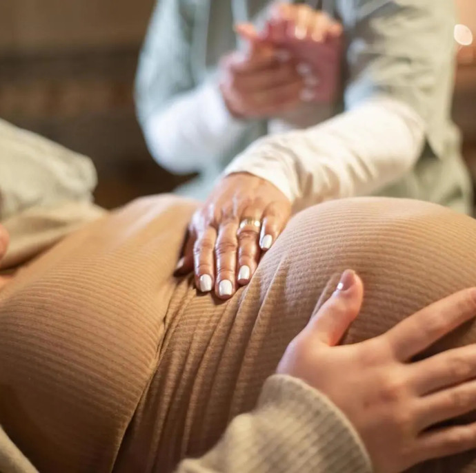 Массаж для беременных в Москве