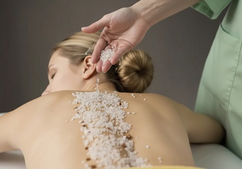 Пилинг тела + обертывание с маской для тела в Москве