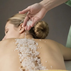 Пилинг тела + обертывание с маской для тела в Москве