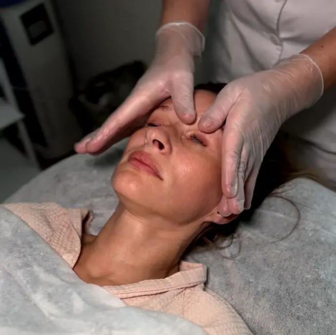 Массаж лица скульптурный в Москве