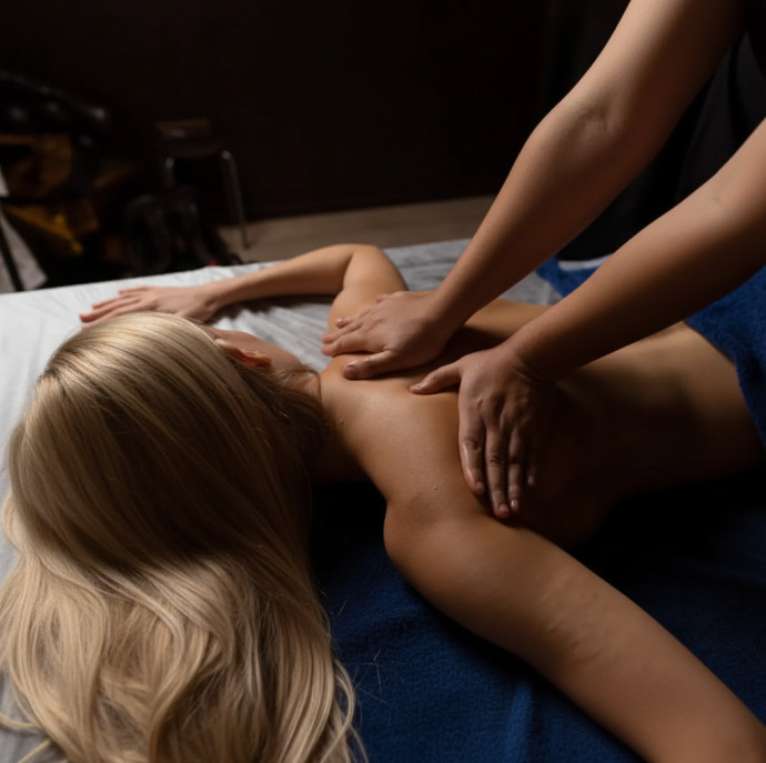 Массаж Тайский уход для спины в Москве