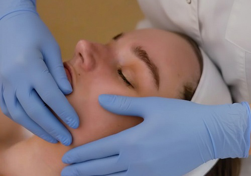 Скульптурно буккальный массаж лица в Москве