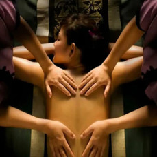 Массаж в 4 руки в Москве