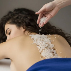 Деликатный скраб–пилинг Обновление в Москве