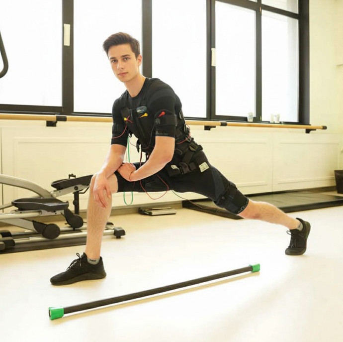 Фитнес ЕМS-тренировка в Москве