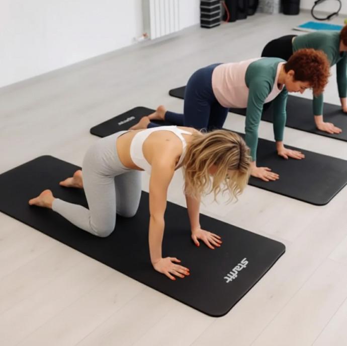 Пилатес в составе группы в Москве