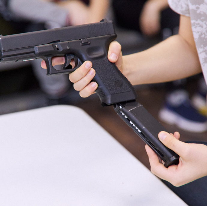 Курс по стрельбе из пневматического пистолета в Москве