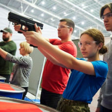 Курс по стрельбе из пневматического пистолета в Москве