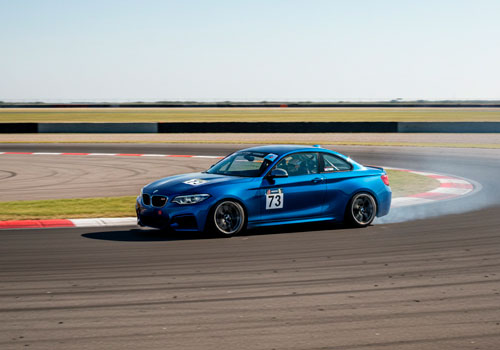 Заезд на BMW 235i в Москве