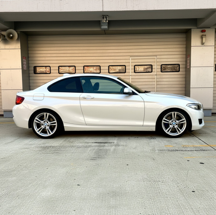 60 минут за рулем спортивного суперкара в Москве