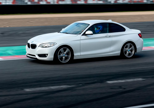 60 минут за рулем спортивного суперкара в Москве