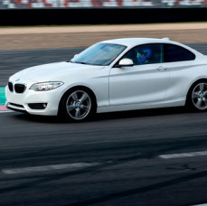 60 минут за рулем спортивного суперкара в Москве