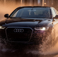 Дрифт на воде в Москве