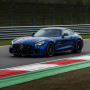 Заезд на спорткаре Mercedes AMG GT-R на гоночном треке в Москве