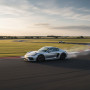 Заезд на спорткаре Porsche Cayman GT4 на гоночном треке в Москве