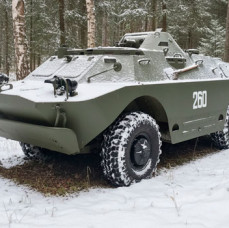 Катание на бронетранспортере БРДМ 2 в Москве