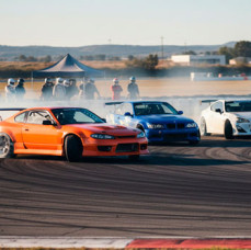 Обучение дрифту на подготовленных автомобилях в Москве