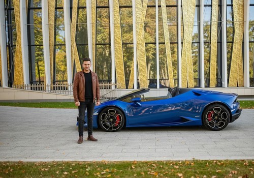 Аренда автомобиля Lamborghini Huracan в Москве