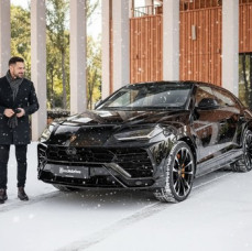 Аренда автомобиля Lamborghini Urus в Москве