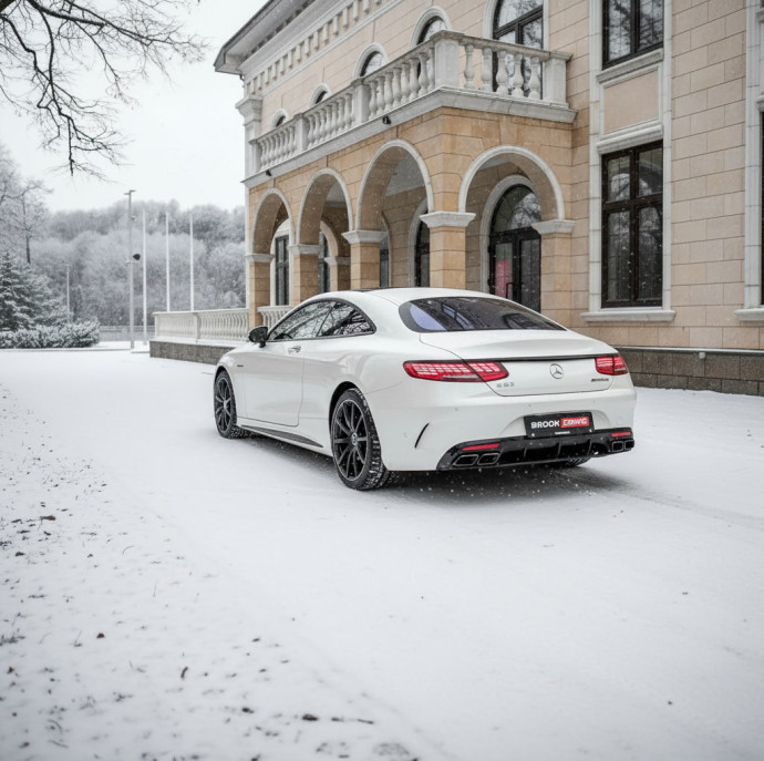 Аренда автомобиля Mercedes S63 coupe AMG в Москве