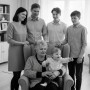 Семейная фотосессия в фотостудии в Санкт-Петербурге