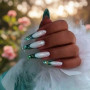 Посещение студии маникюра и красоты в Санкт-Петербурге