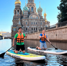 Прогулка на сапах в центре Питера в Санкт-Петербурге
