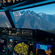 Полет на авиатренажере Боинг 737 МАХ в Санкт-Петербурге
