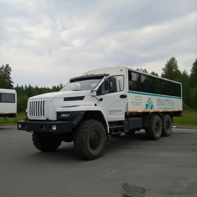 Экскурсия к водопадам Белые Мосты Койриноя и месторождению граната в Санкт-Петербурге
