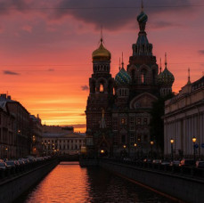 Веселая обзорная экскурсия по Петербургу 2в1 с комиком и гидом в Санкт-Петербурге
